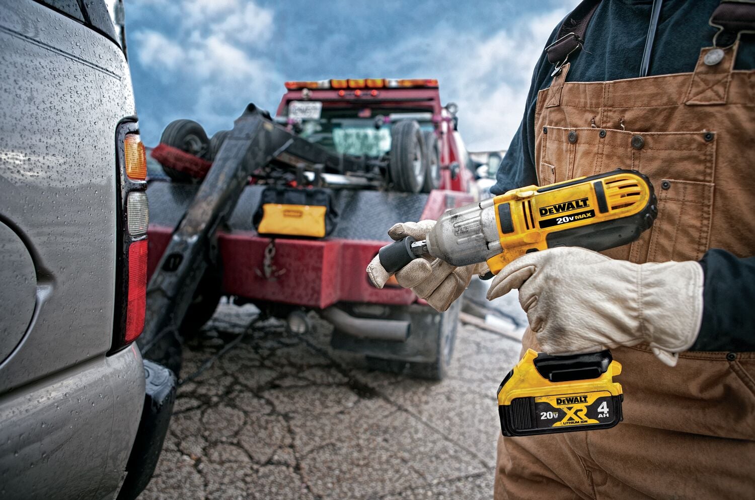 HIGH TORQUE IMPACT WRENCH being used by a workman