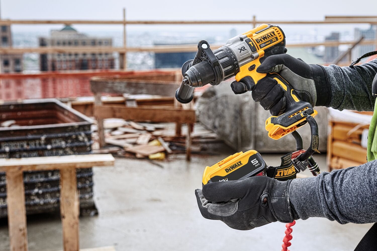 Feature image of someone putting a battery in the 20V MAX* XR® Brushless Cordless 3-Speed 1/2 in. Hammer Drill/Driver Kit