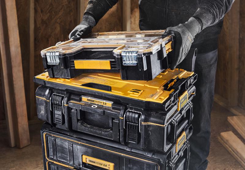DEWALT TOUGHSYSTEM 2.0 Adaptor connects TOUGHSYSTEM 2.0 to TOUGHCASE, TSTAK, and Pro Organizers to create a multi-system platform.