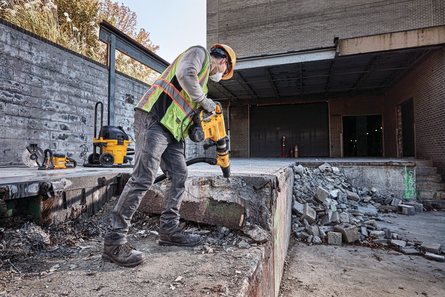 SDS MAX Chipping hammer in action