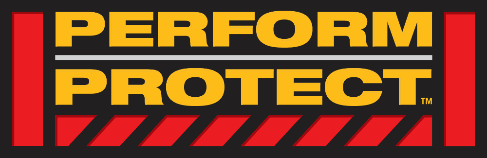 Logotipo Perform Protect de DEWALT con texto amarillo sobre un fondo rectangular negro y rojo con franjas diagonales rojas.